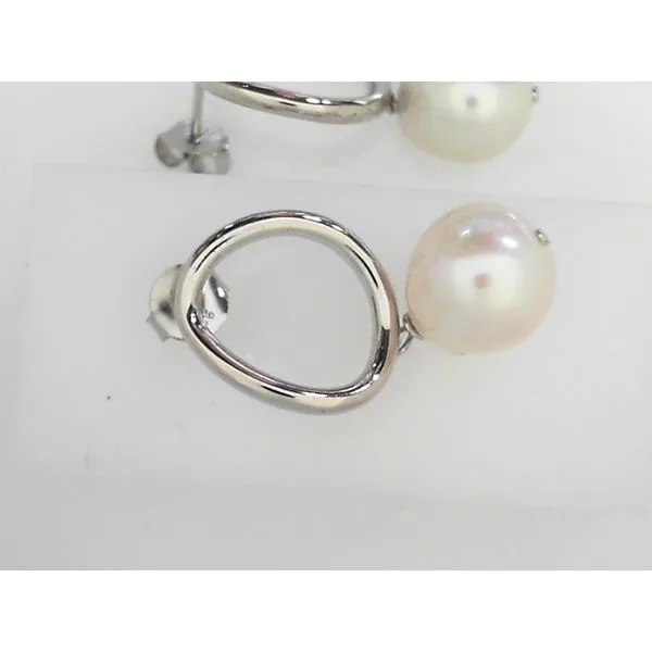 Earrings Timmreck & McNicol Jewelers McMinnville, OR