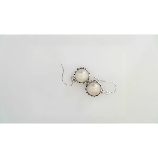 Earrings Timmreck & McNicol Jewelers McMinnville, OR