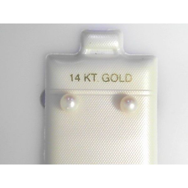 Earrings Timmreck & McNicol Jewelers McMinnville, OR