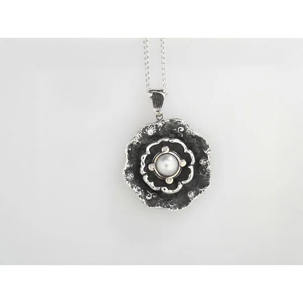 Pendant Timmreck & McNicol Jewelers McMinnville, OR