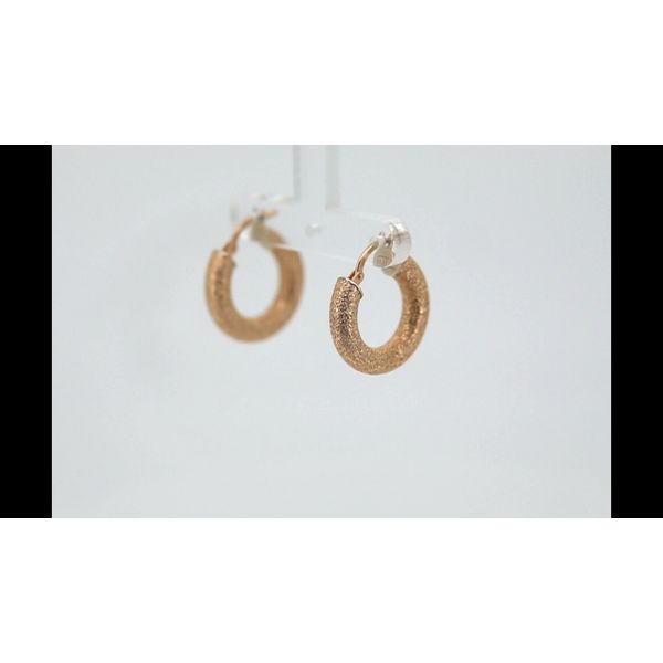 Estate Gold Hoops Image 2 Timmreck & McNicol Jewelers McMinnville, OR