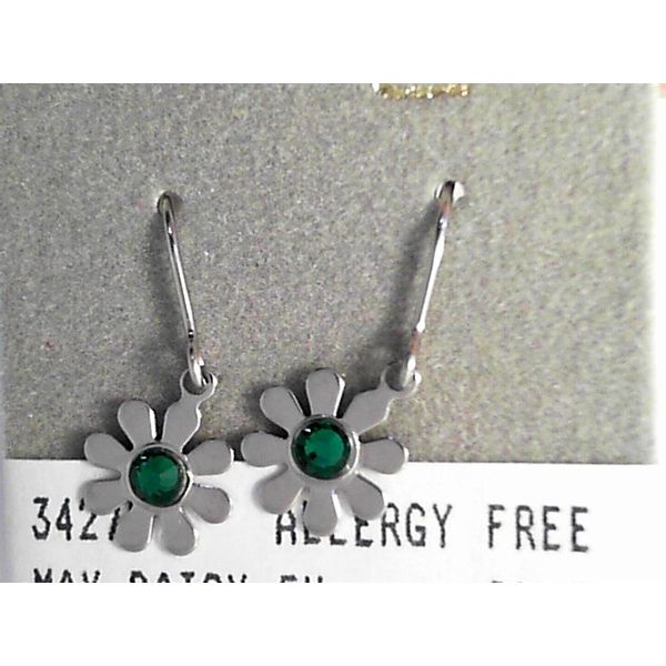 Contemporary Metal Earrings Timmreck & McNicol Jewelers McMinnville, OR