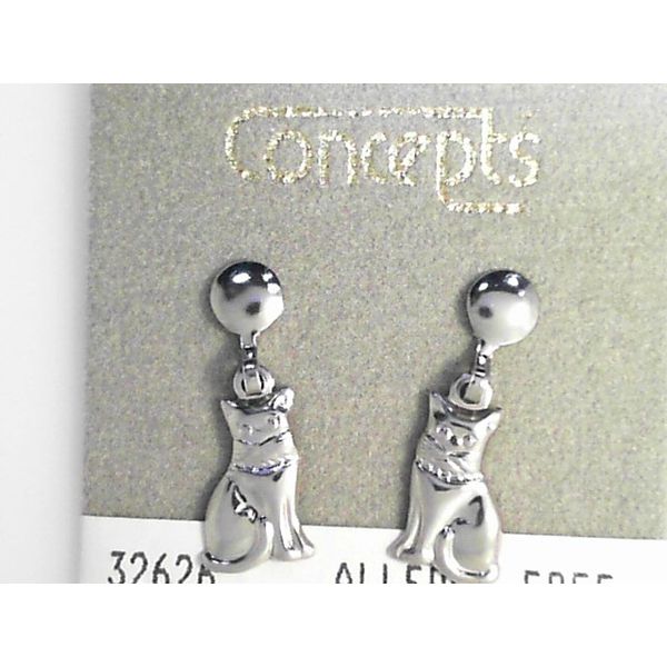 Contemporary Metal Earrings Timmreck & McNicol Jewelers McMinnville, OR