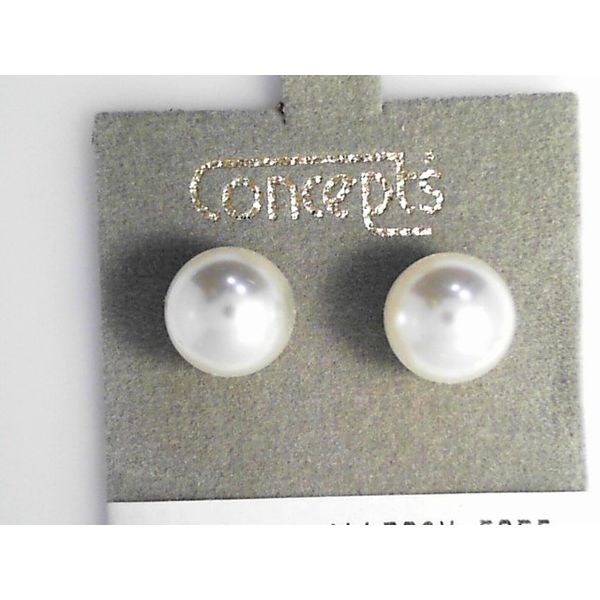 Contemporary Metal Earrings Timmreck & McNicol Jewelers McMinnville, OR