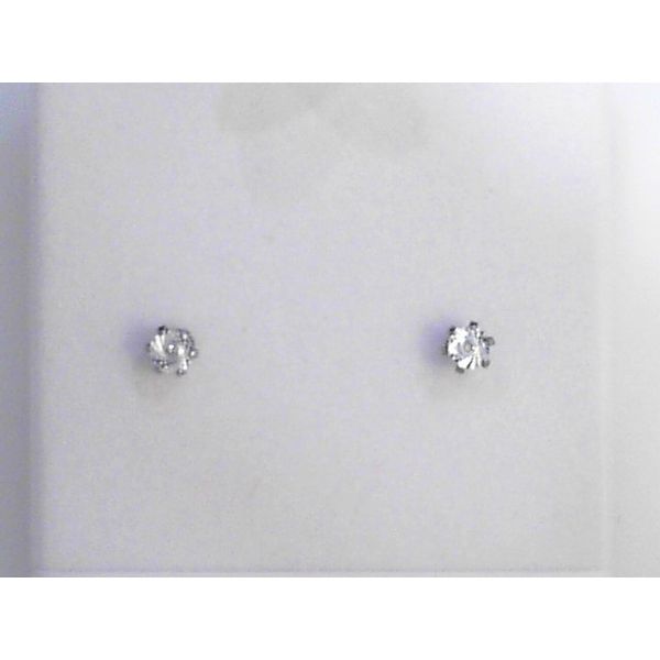 Contemporary Metal Earrings Timmreck & McNicol Jewelers McMinnville, OR