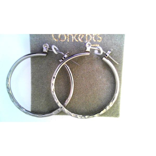 Contemporary Metal Earrings Timmreck & McNicol Jewelers McMinnville, OR