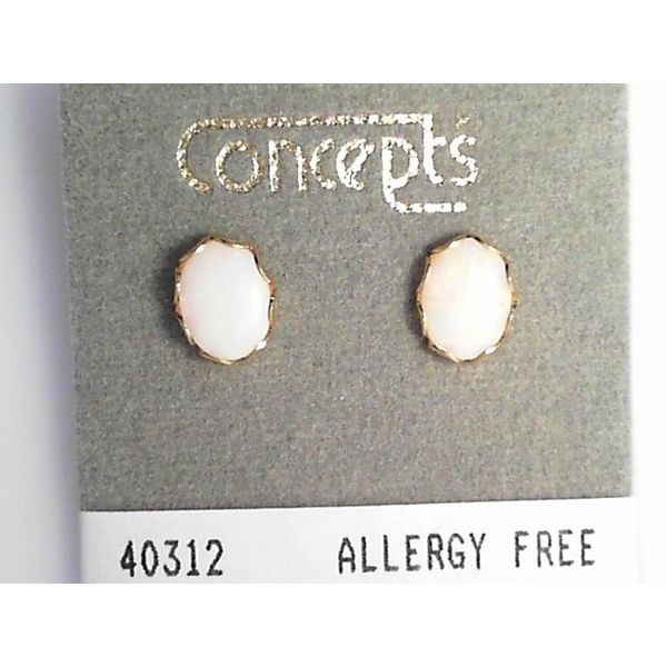 Contemporary Metal Earrings Timmreck & McNicol Jewelers McMinnville, OR