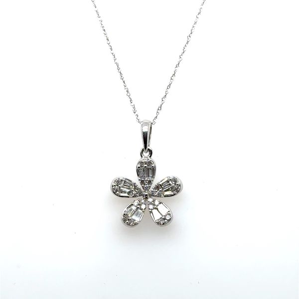 10 Karat White Gold Diamond Flower Pendant Necklace Tom Cook Jeweler, Inc. Daytona Beach, FL