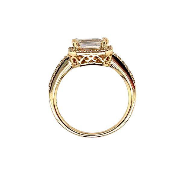 14 Karat Yellow Gold .96ct Emerald Diamond Engagement Ring Image 4 Toner Jewelers Overland Park, KS