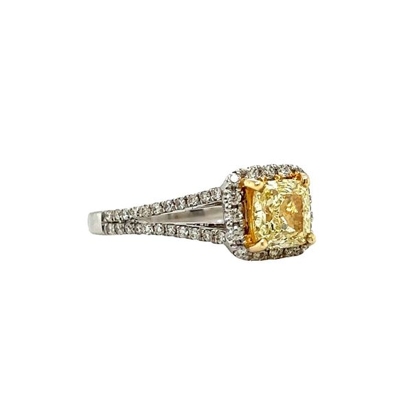 14 Karat White Gold Yellow Diamond Ring Image 3 Toner Jewelers Overland Park, KS