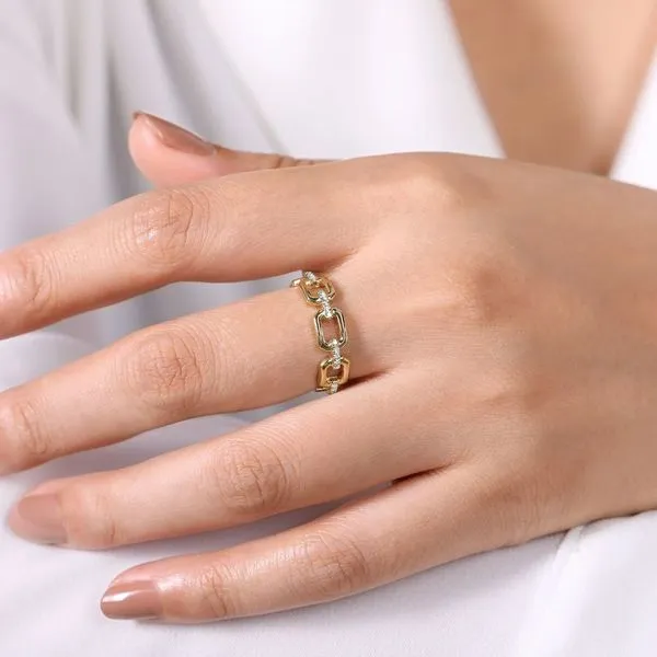 Gabriel & Co 14K Yellow Gold Chain Link and Diamond Ring Image 5 Toner Jewelers Overland Park, KS