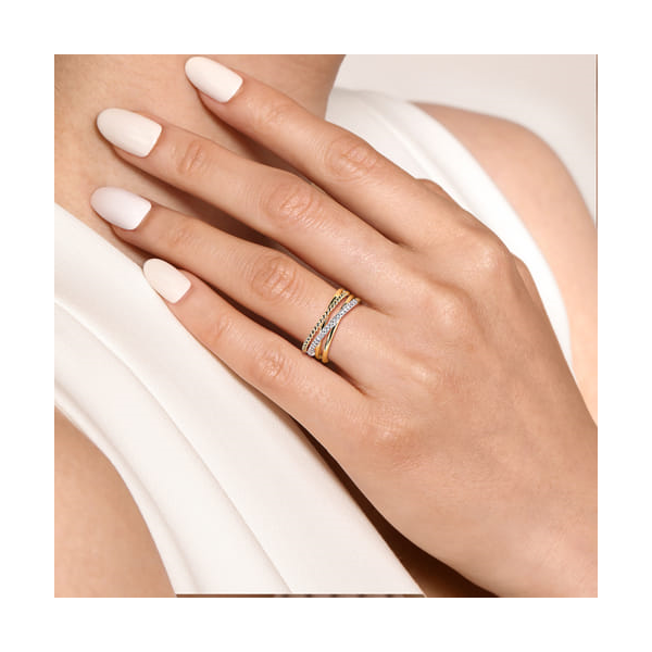 14 Karat White and Yellow Gold Round Diamonds and Diamond Fashion Ring Image 5 Toner Jewelers Overland Park, KS