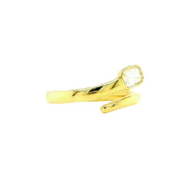 14K Yellow Gold Diamond Bypass Ring Image 3 Toner Jewelers Overland Park, KS