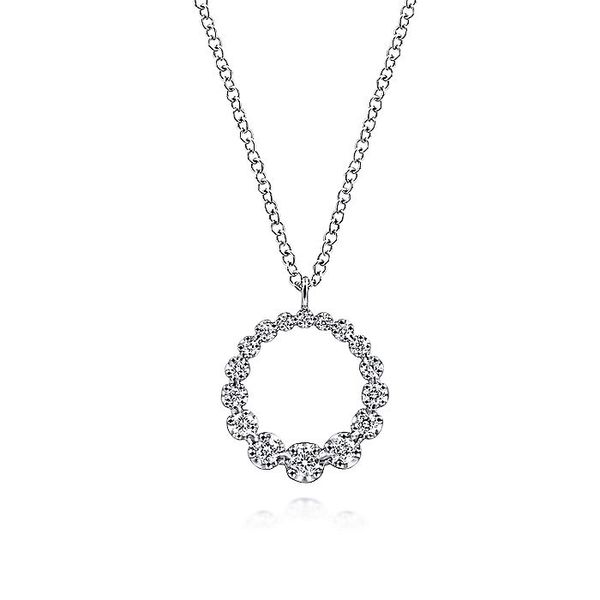 Gabriel & Co. 14K White Gold Diamond Circle Pendant Necklace Toner Jewelers Overland Park, KS