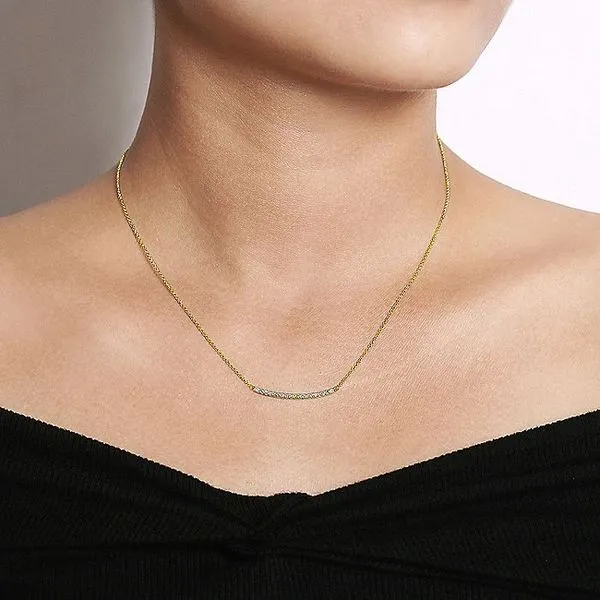 Gabriel & Co. 14K Yellow Gold Diamond Pavé Curved Bar Necklace Image 3 Toner Jewelers Overland Park, KS