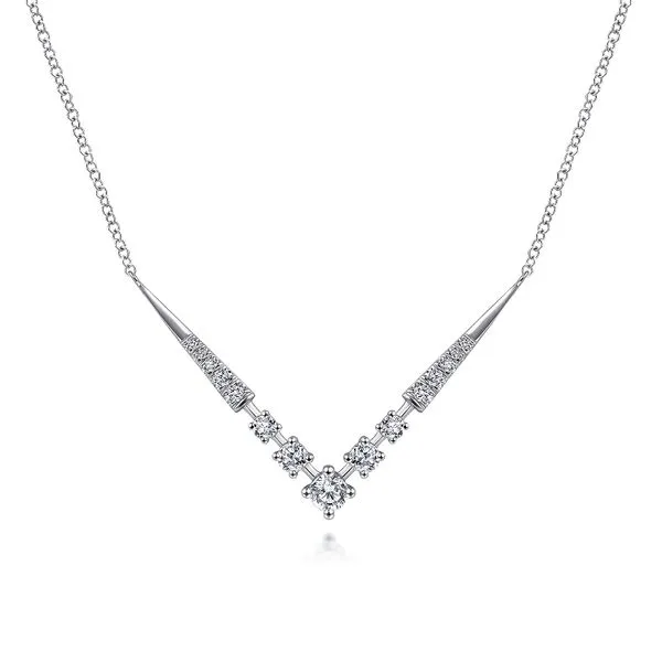 14 Karat White Gold Round Diamonds and Diamond Necklace Image 2 Toner Jewelers Overland Park, KS