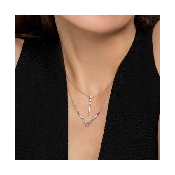 14 Karat White Gold Round Diamonds and Diamond Necklace Image 4 Toner Jewelers Overland Park, KS