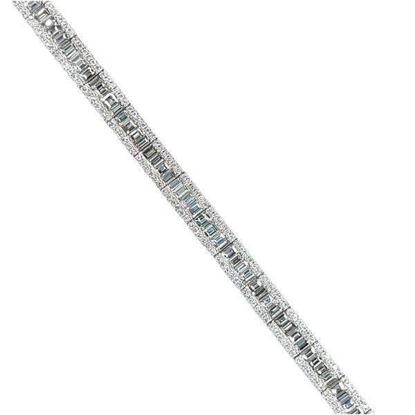 14 Karat White Gold Baguette Diamond Tennis Bracelet Image 2 Toner Jewelers Overland Park, KS