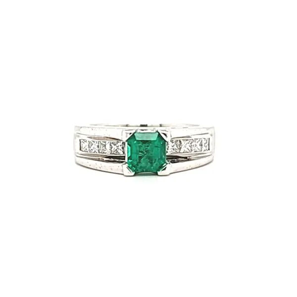 14 Karat White Gold Emerald and Diamond Ring Toner Jewelers Overland Park, KS