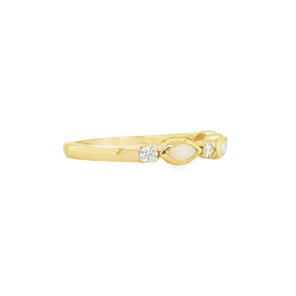 14k Yellow Gold Prong Ring Image 2 Toner Jewelers Overland Park, KS