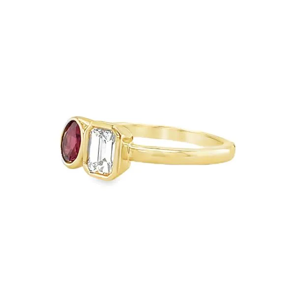 14k Yellow Gold Diamond and Tourmaline Ring Image 3 Toner Jewelers Overland Park, KS