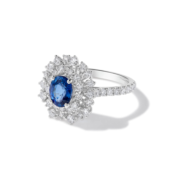 18k White Gold Sapphire & Diamond Cluster Halo Ring Image 2 Toner Jewelers Overland Park, KS