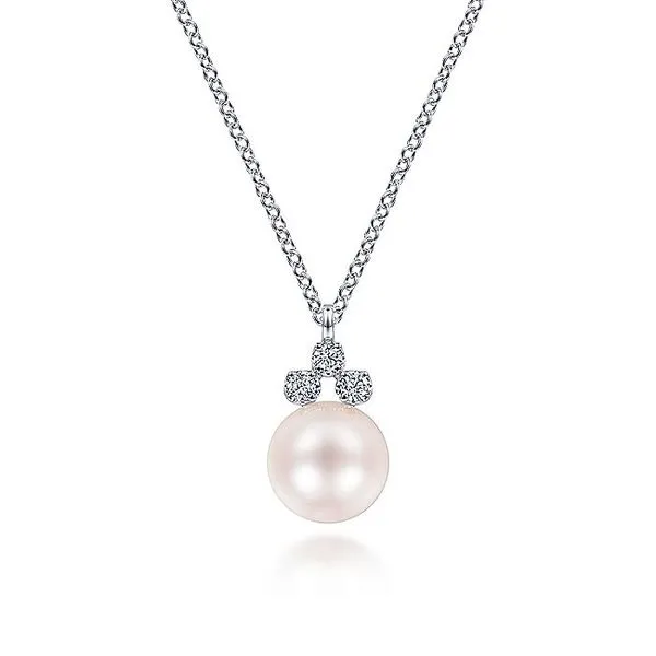 Gabriel & Co. 14K White Gold Diamond and Pearl Necklace Toner Jewelers Overland Park, KS
