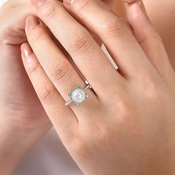 Gabriel & Co. 14K White Gold Pearl and Diamond Halo Ring Image 5 Toner Jewelers Overland Park, KS