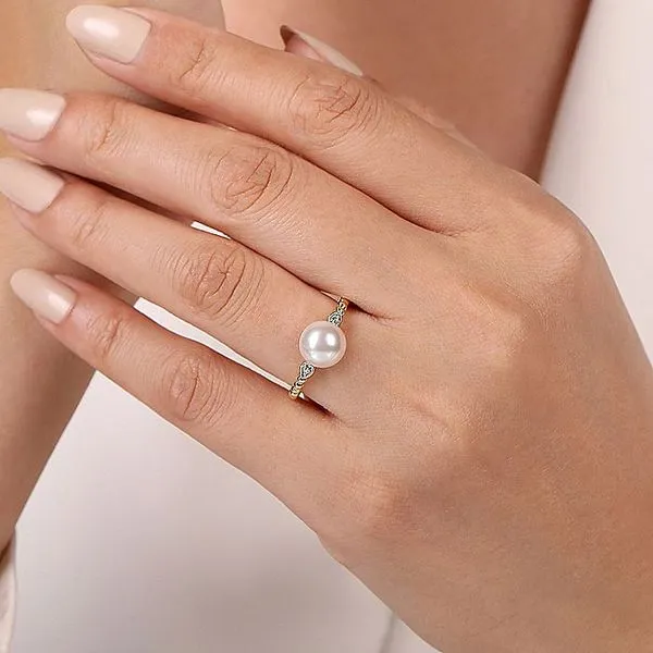 Gabriel & Co. 14K Yellow Gold Pearl and Diamond Bujukan Ring Image 5 Toner Jewelers Overland Park, KS