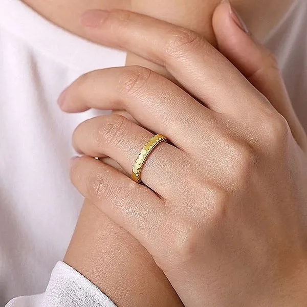 Gabriel & Co. 14K Yellow Gold Ring Hexagon Stackable Ring Image 3 Toner Jewelers Overland Park, KS