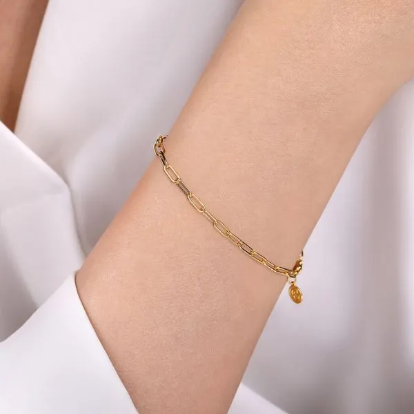 Gabriel & Co. 14 Karat Yellow Gold Hollow Paperclip Chain Bracelet Image 2 Toner Jewelers Overland Park, KS