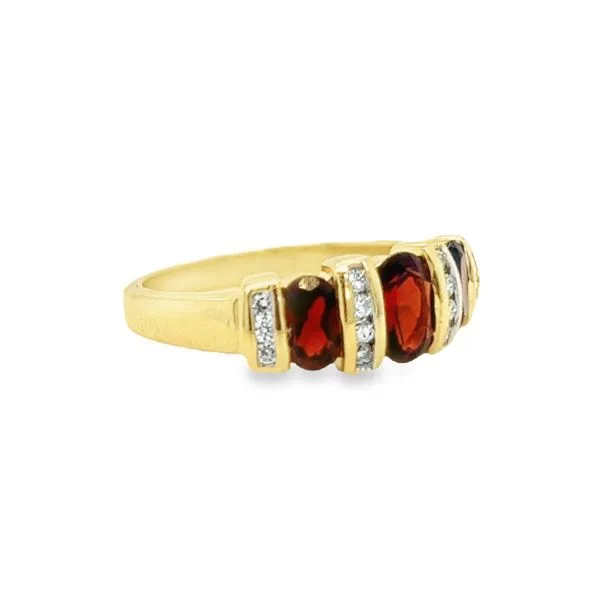Estate 14k Yellow Gold Garnet and Diamond Ring Image 2 Toner Jewelers Overland Park, KS