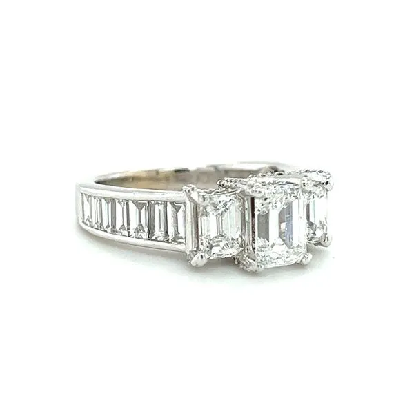 Estate 14 Karat White Gold Diamond Ring Image 2 Toner Jewelers Overland Park, KS
