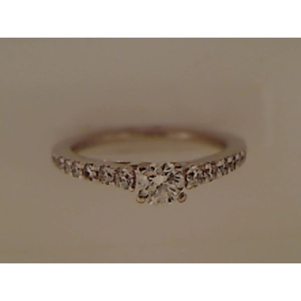 001-100-00077 Tovon & Co. Jewelers Dallas, PA