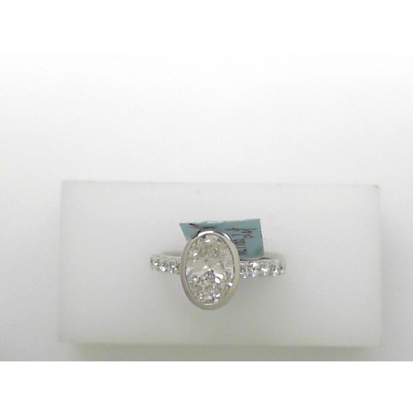 Engagement Ring Tovon & Co. Jewelers Dallas, PA