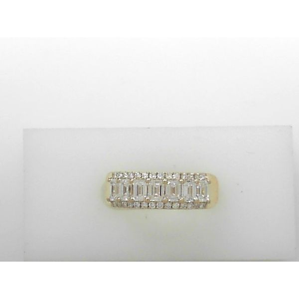 Lab Grown Diamond Wedding Bands Tovon & Co. Jewelers Dallas, PA