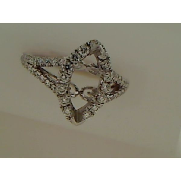 Ring Tovon & Co. Jewelers Dallas, PA