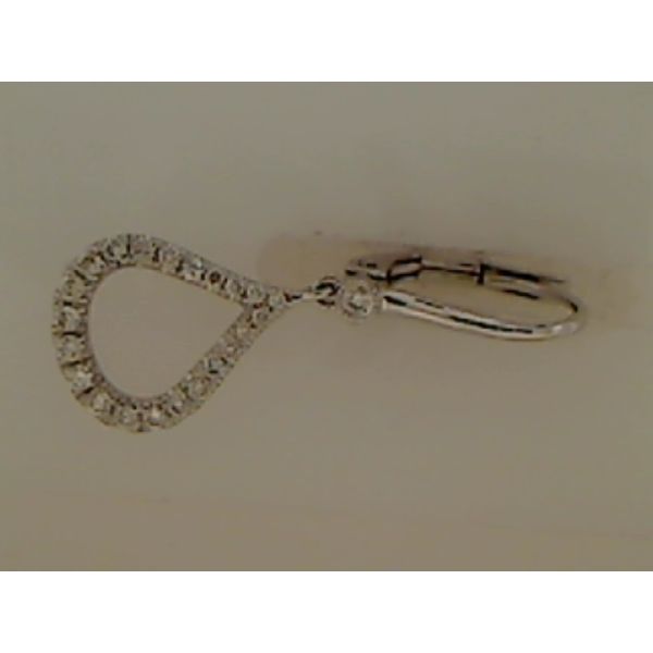 Earrings Tovon & Co. Jewelers Dallas, PA