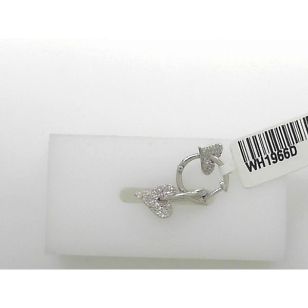 Earrings Tovon & Co. Jewelers Dallas, PA