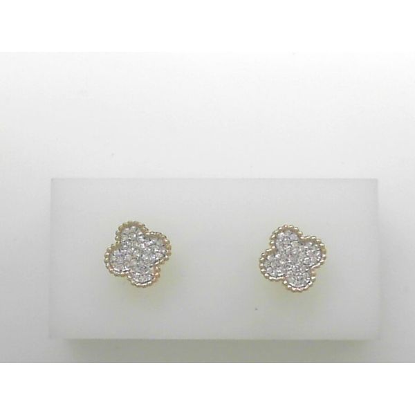 Earrings Tovon & Co. Jewelers Dallas, PA