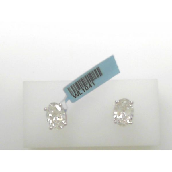 Earrings Tovon & Co. Jewelers Dallas, PA