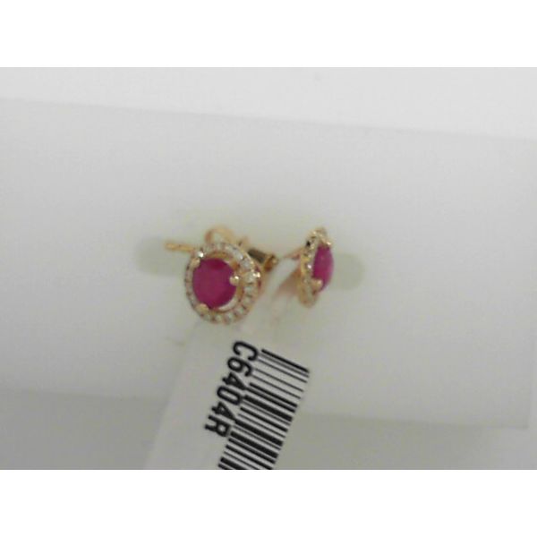 Earrings Tovon & Co. Jewelers Dallas, PA