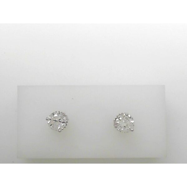 Earrings Tovon & Co. Jewelers Dallas, PA