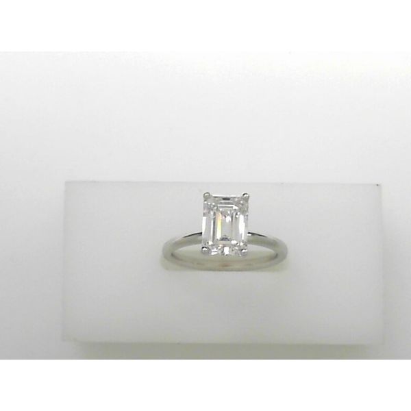 001-195-00350 Tovon & Co. Jewelers Dallas, PA