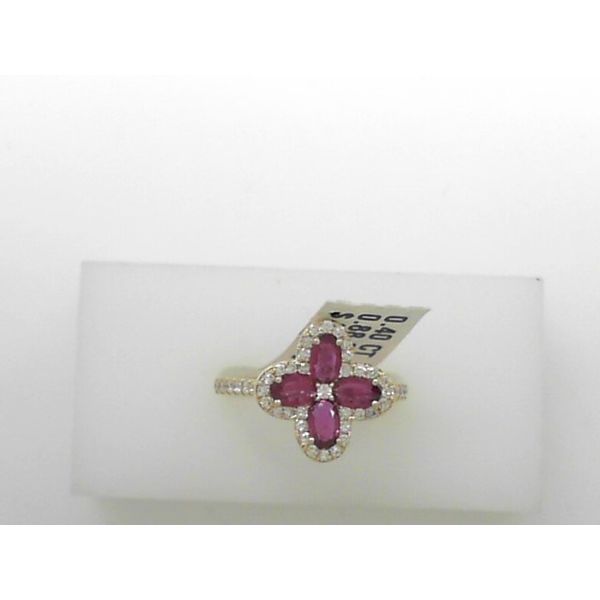 Fashion Ring Tovon & Co. Jewelers Dallas, PA