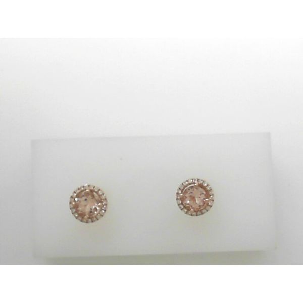 Earrings Tovon & Co. Jewelers Dallas, PA