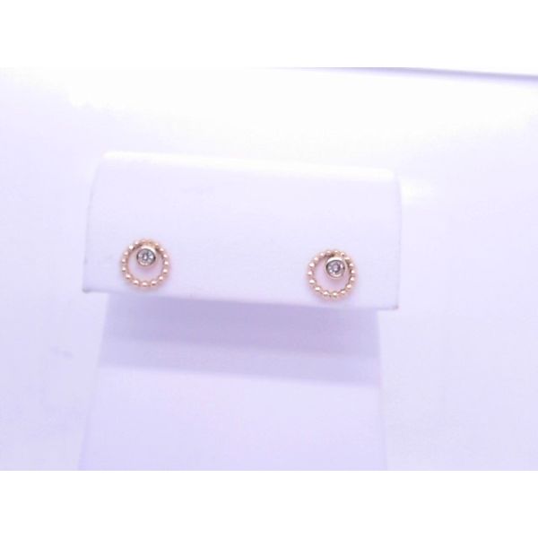 Earrings Tovon & Co. Jewelers Dallas, PA