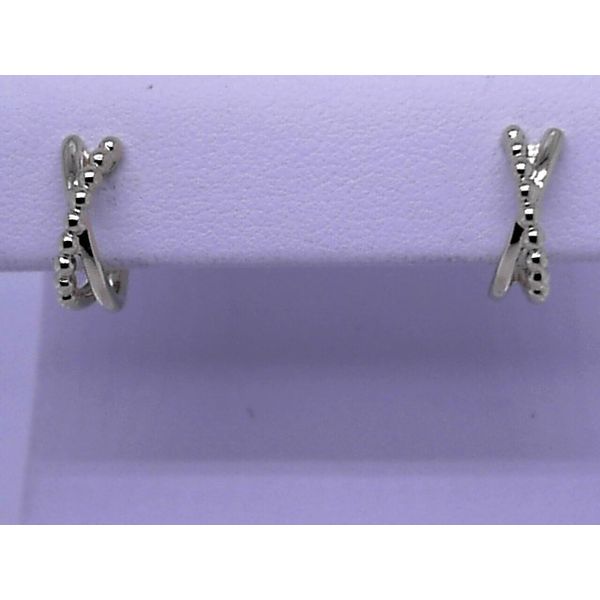 Earrings Tovon & Co. Jewelers Dallas, PA
