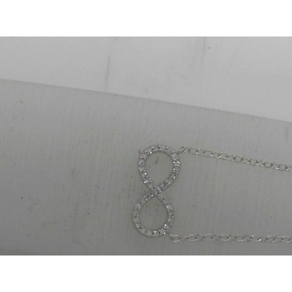 Chain Tovon & Co. Jewelers Dallas, PA