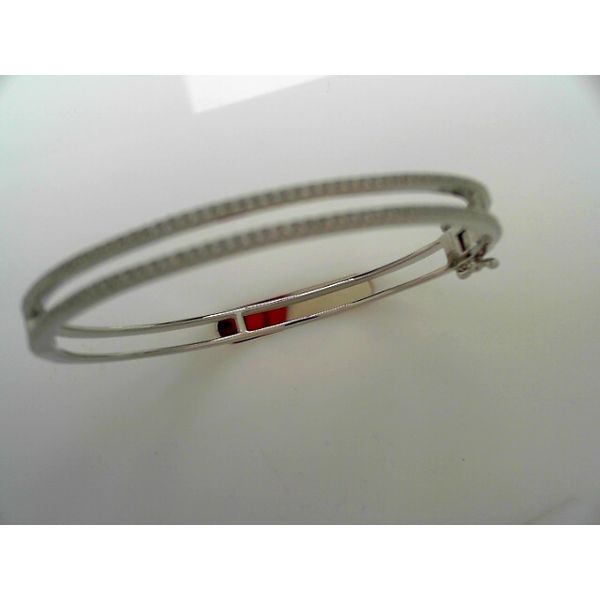 Bracelet Tovon & Co. Jewelers Dallas, PA